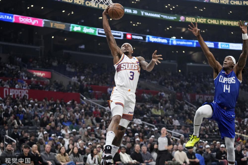 更因为他在 更因为他在